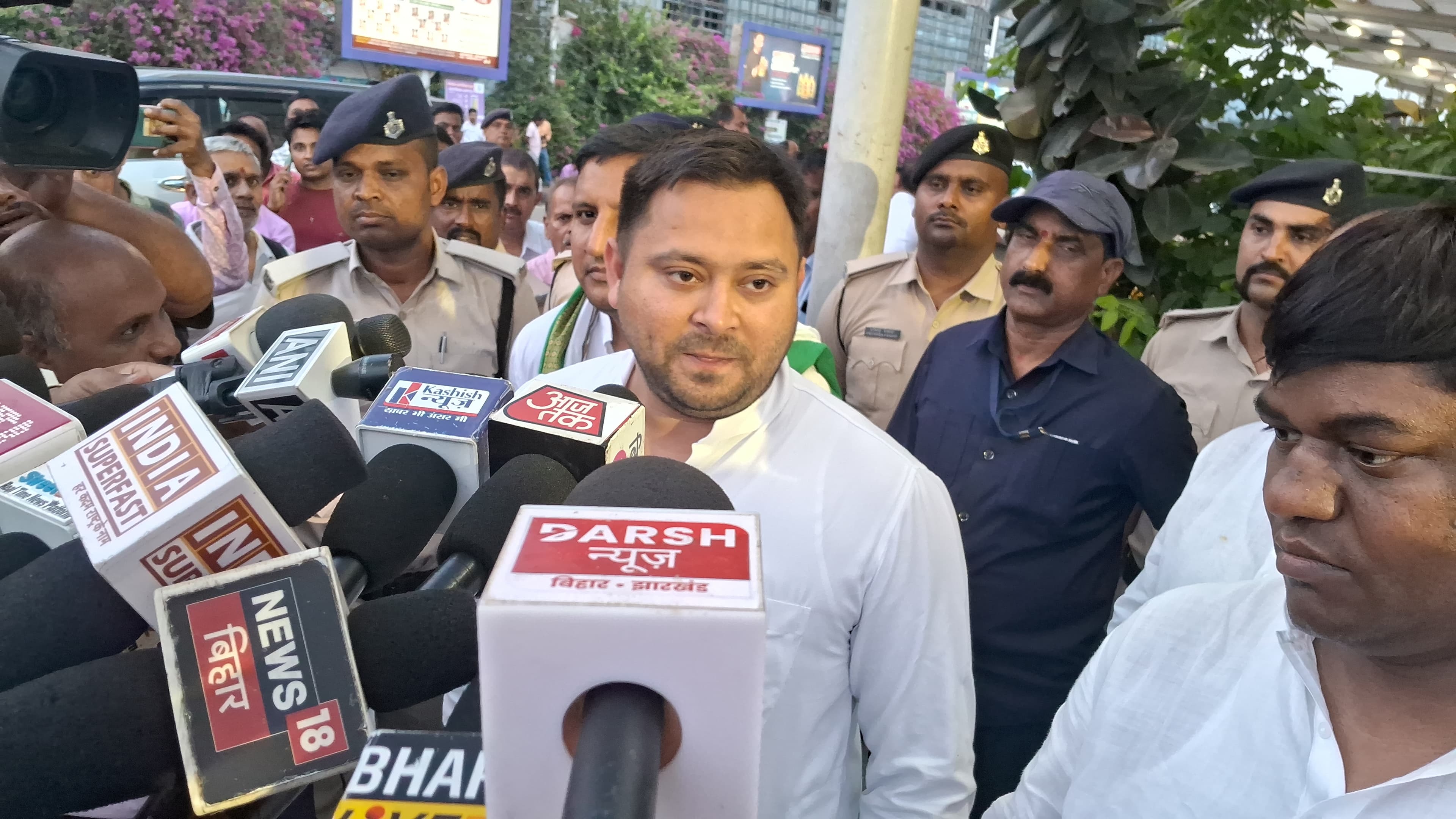 मोदी युग का होगा अंत ,,तेजस्वी यादव