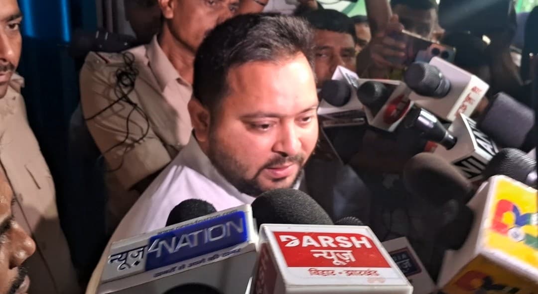 तेजस्वी ने कहा सबको बोलने का अधिकार है