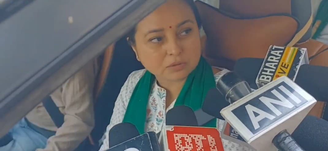 लालू के नाम से डरता है एनडीए