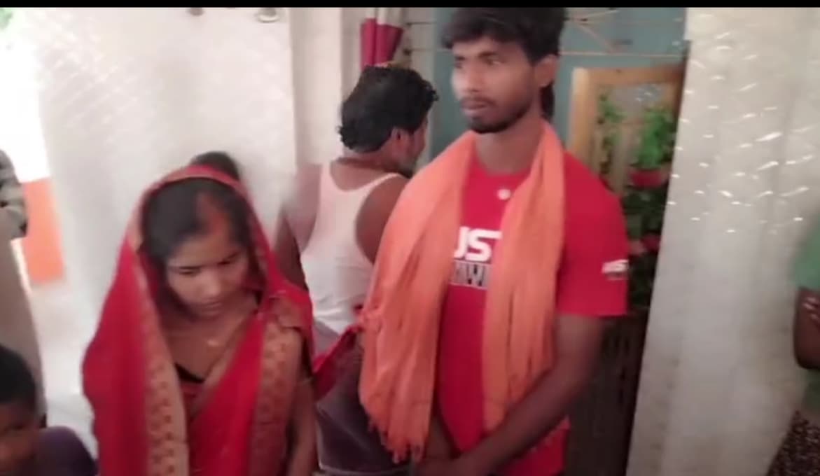 जहानाबाद में चोरी चुपके मिल रहे थे प्रेमी प्रेमिका, तभी ग्रामीणों ने पकड़ा और फिर..