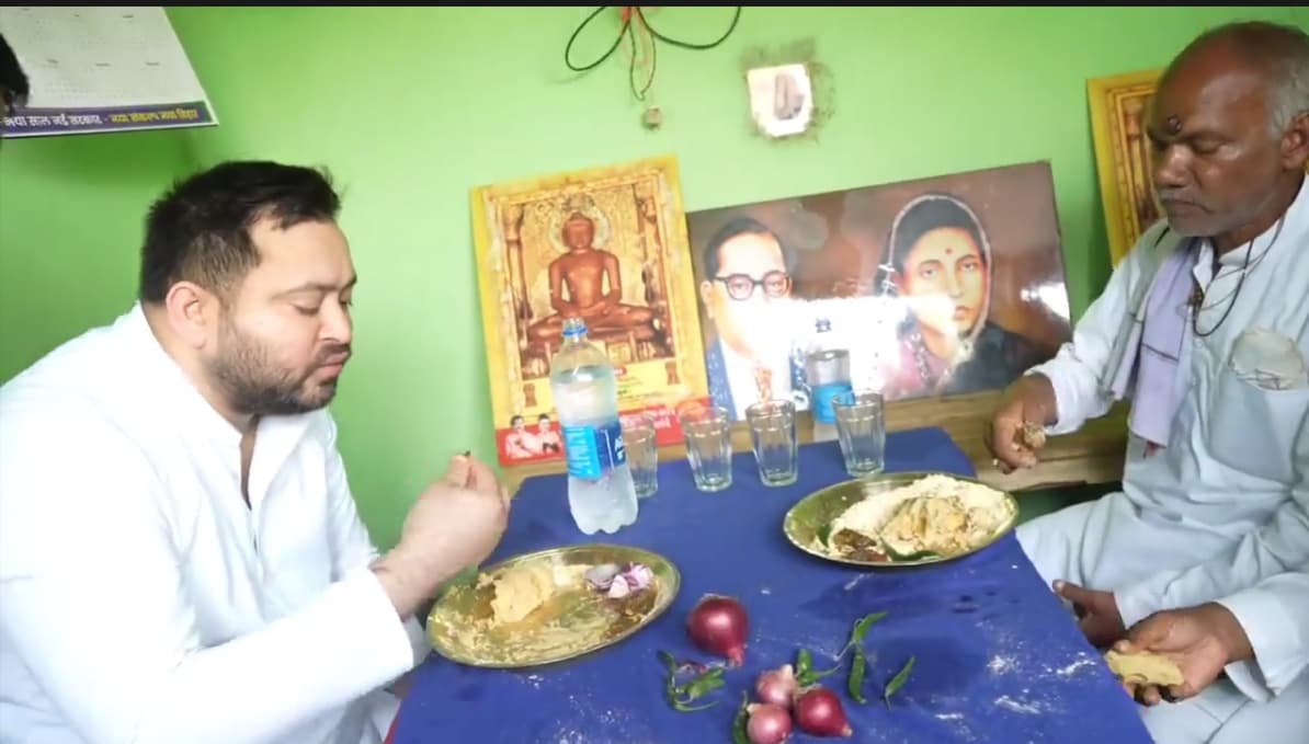 सत्तू, प्याज़, मिर्च और अचार खाकर तेजस्वी ने PM -CM को खूब सुनाया..