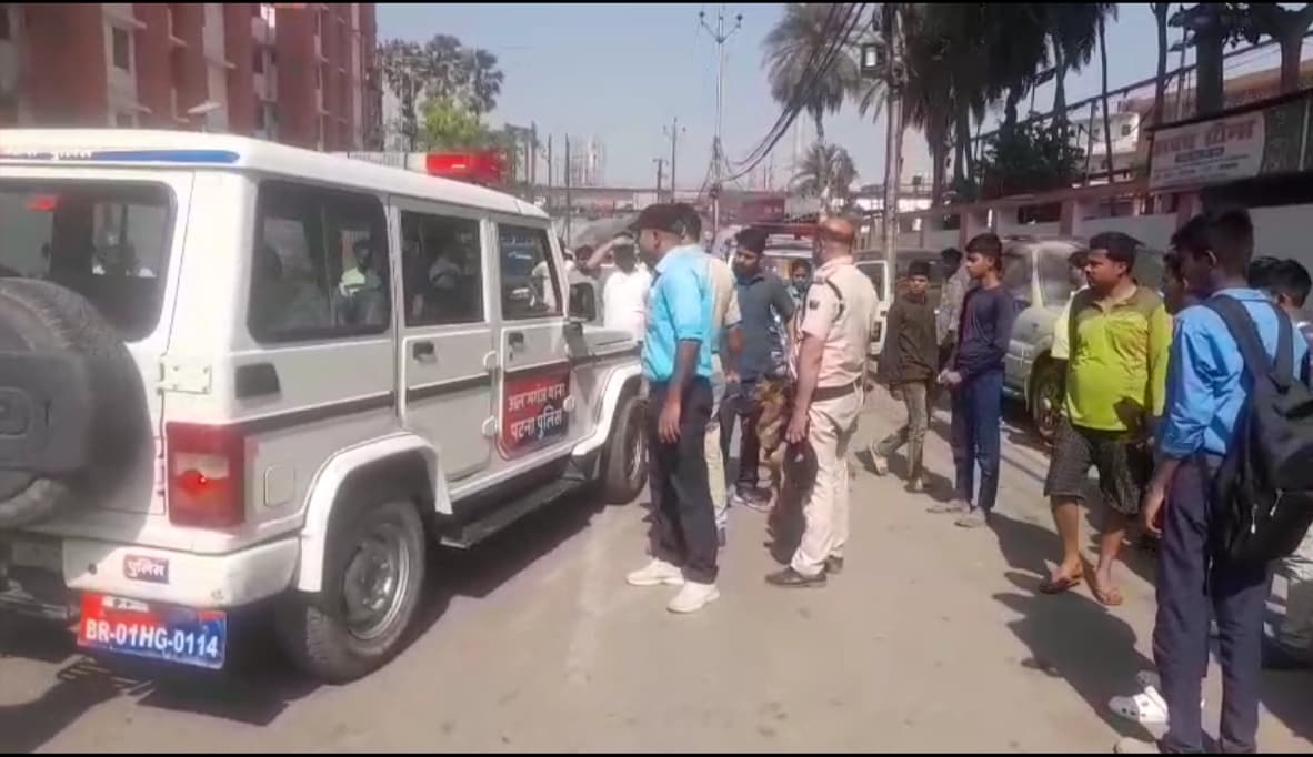 पटना में ठेले पर डेड बॉडी, पूरी घटना सीसीटीवी में कैद..