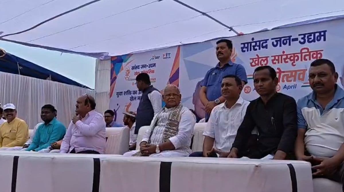 नीतीश के बाद अब सम्राट से भी मांझी को है यह उम्मीद, गया जी में खल-सांस्कृतिक महोत्सव के उद्घाटन के दौरान युवाओं को भी दी सलाह