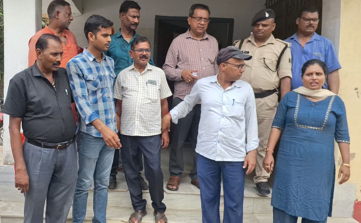 पूर्णिया में विजिलेंस की लगातार दूसरे दिन बड़ी कार्रवाई, पहले इंजीनियर और अब रेवेन्यू कर्मचारी चढ़े हत्थे