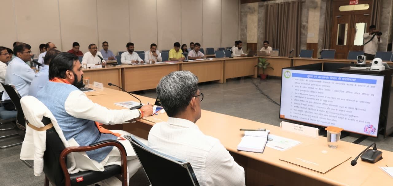 बिहार की शहरों के बीच भी भर सकेंगे उड़ान, समीक्षा के दौरान CM ने कहा 'पर्यटन को भी मिलेगा बढ़ावा'