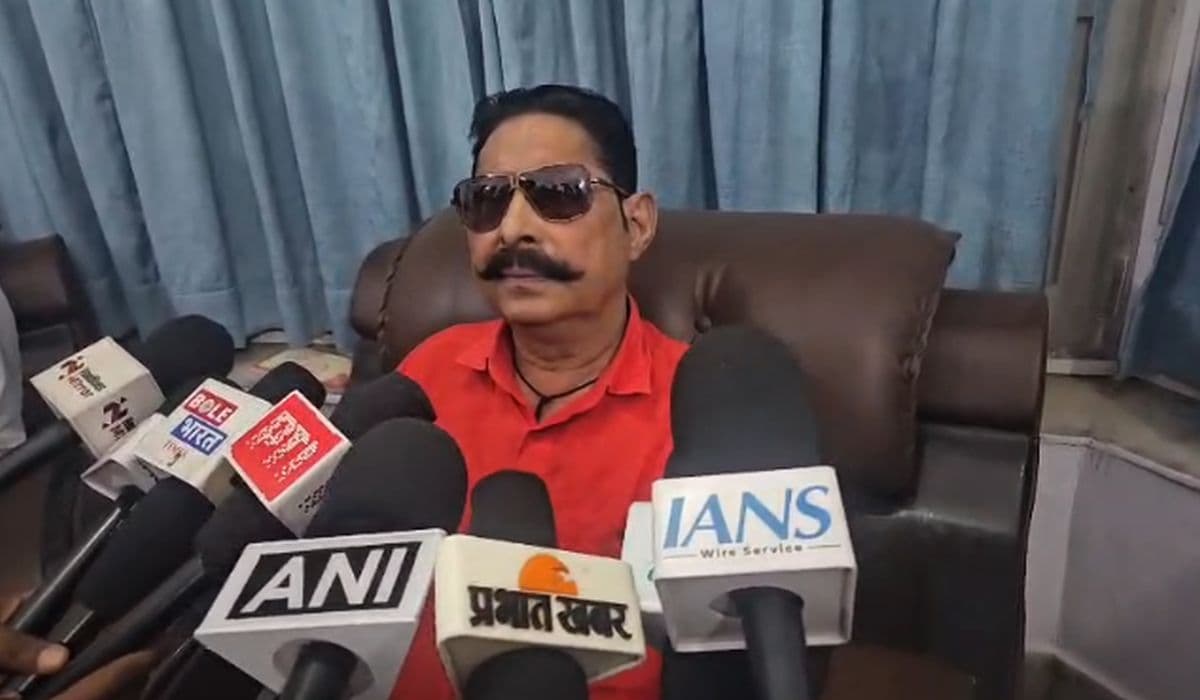 पप्पू यादव के बयान से गरमा गए अनंत सिंह, कहा 'पागल हो गया बताये अपनी पत्नी कहां है, एनकाउंटर पर भी...'