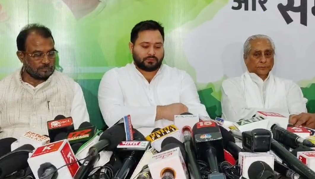 एससी एसटी मामले पर तेजस्वी यादव का बयान