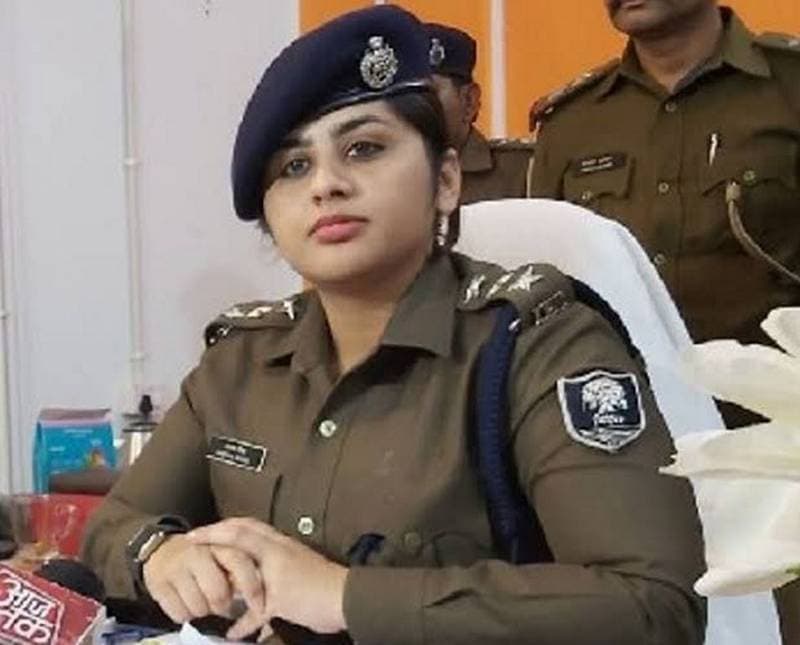 तेज तर्रार IPS और दरभंगा की ग्रामीण SP काम्या मिश्रा ने अपने पद से दिया इस्तीफा..