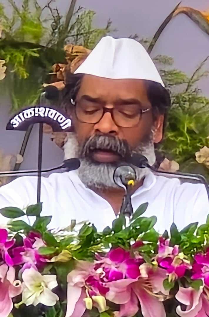 मुख्यमंत्री हेमंत सोरेन की बड़ी घोषणा, झारखंड में 35 हजार पदों पर भर्ती की प्रक्रिया अक्टूबर तक हो जाएगी पूरी....