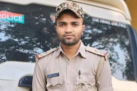 सिपाही भर्ती परीक्षा में दारोगा गिरफ्तार, जानें पूरा मामला..