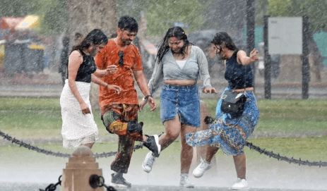 Bihar Weather News : बिहार में इस तारीख तक होगी झमाझम बारिश, इस साल टूटा 10 साल का रेकार्ड...