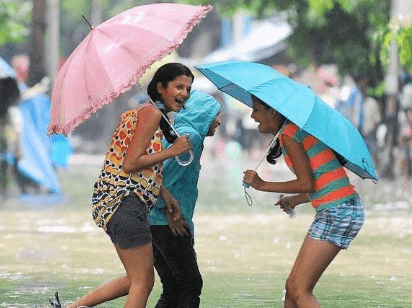 Bihar Weather News : बिहार के 15 जिलों में आज भारी बारिश की चेतावनी जारी, 48 घंटों में...