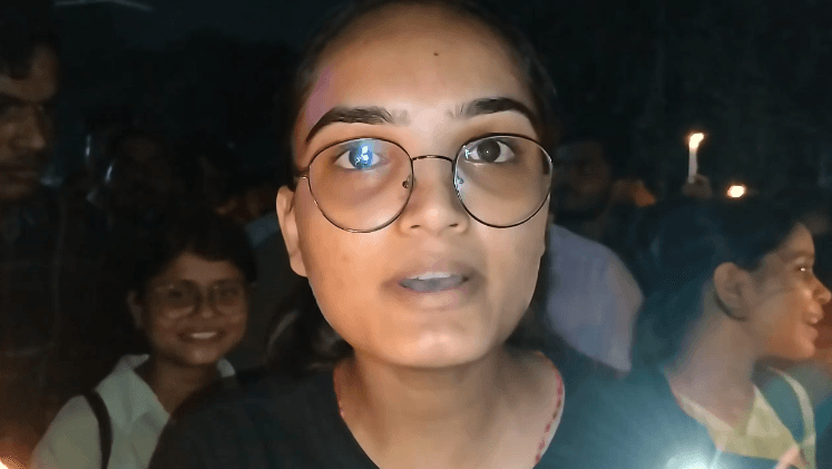 पटना में SSC परीक्षा में धांधली के खिलाफ छात्रों का उग्र प्रदर्शन, कारगिल चौक तक...