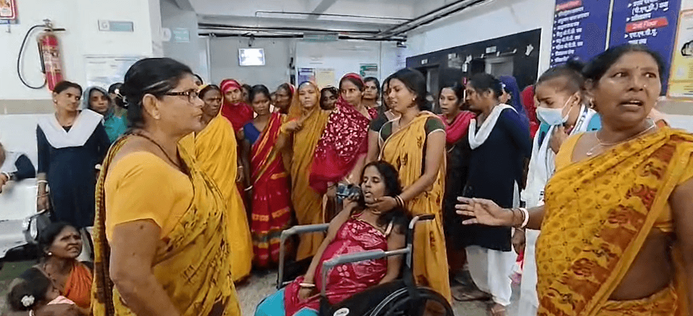 'डॉक्टर समय पर मौजूद रहते, तो मेरी पत्नी और बच्चा दोनों की जान बच सकती थी', सदर अस्पताल बना मौत का घर...