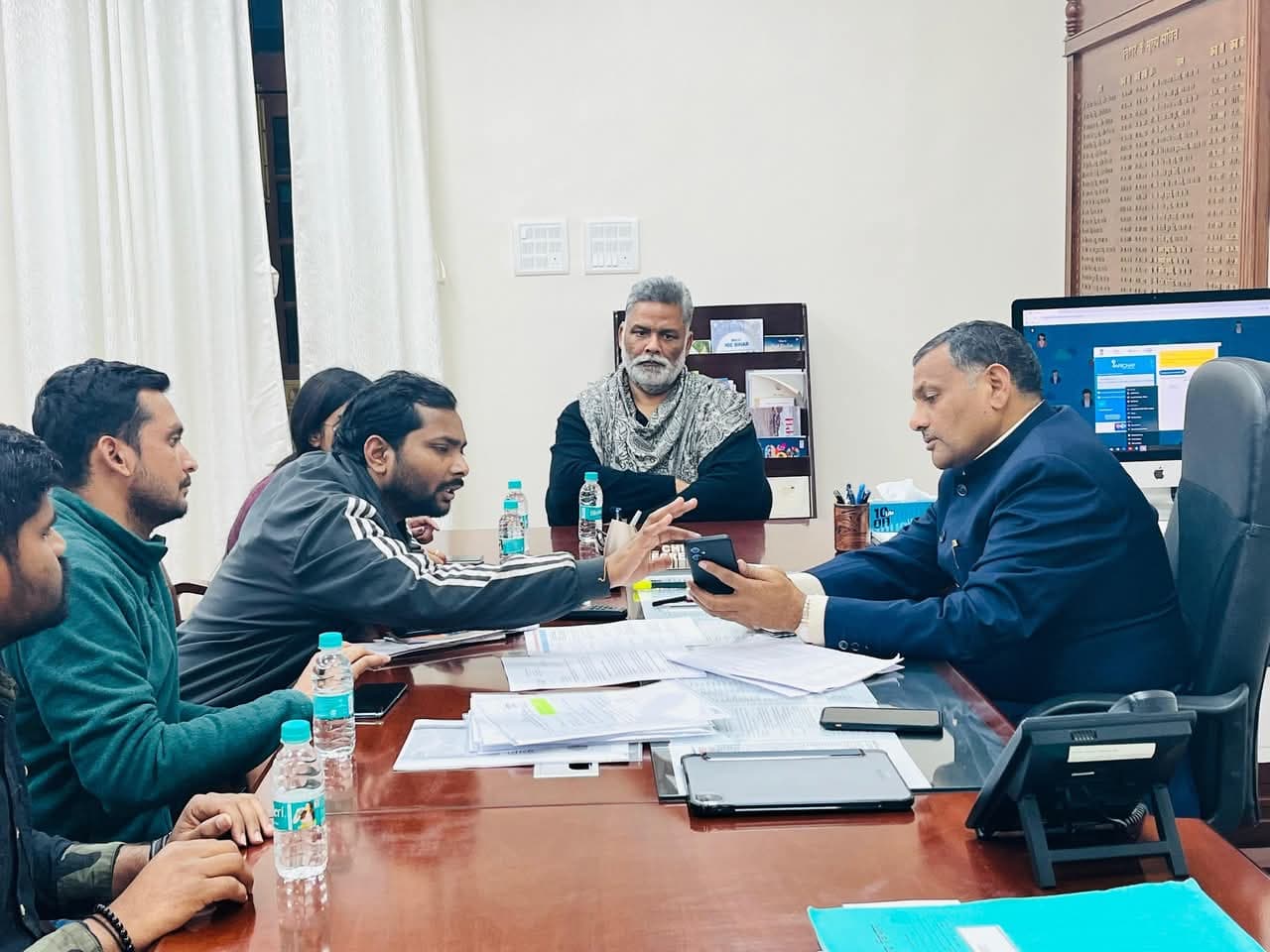 BPSC आंदोलन में राजनीति: प्रशांत किशोर के नेतृत्व में विरोध मार्च, तो पप्पू यादव के साथ मुख्य सचिव से मुलाकात..