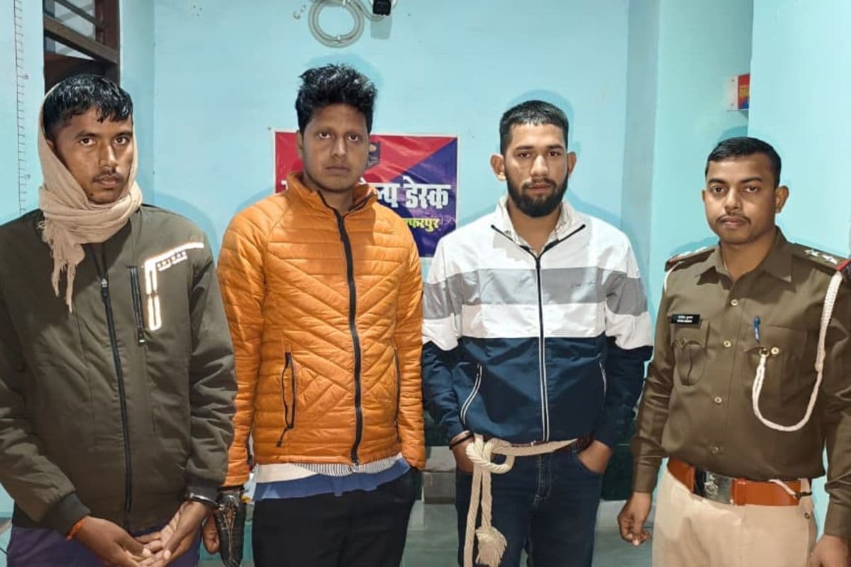 बिहार पुलिस सिपाही भर्ती परीक्षा में स्कॉलर और अभ्यर्थी के साथ सेटर गिरफ्तार, मोटी रकम में हुई थी...