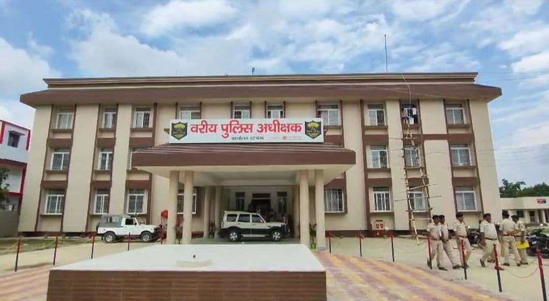 झोलाछाप डॉक्टर के इलाज से महिला की मौत, परिजनों ने लगाया लापरवाही का आरोप, आरोपी फरार