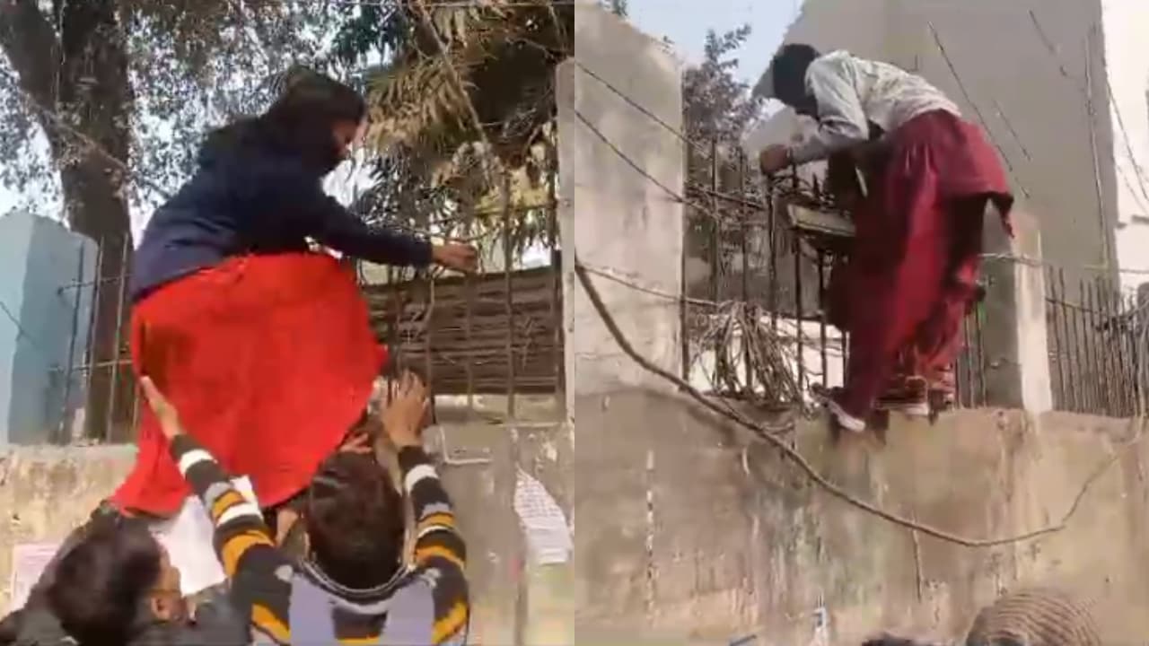 इंटर परीक्षा देने आई छात्राएं हुई लेट तो दीवार फांदकर घुसी अंदर, पुलिस ने चटकाई लाठियां