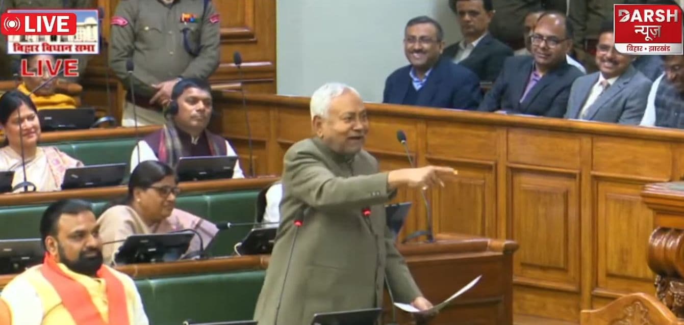 तुमको मौका दिए तो तुम कमाने लगे, CM नीतीश ने तेजस्वी को कहा 'बैठे रहो मेरे काम से सबको हो रहा है फायदा..'