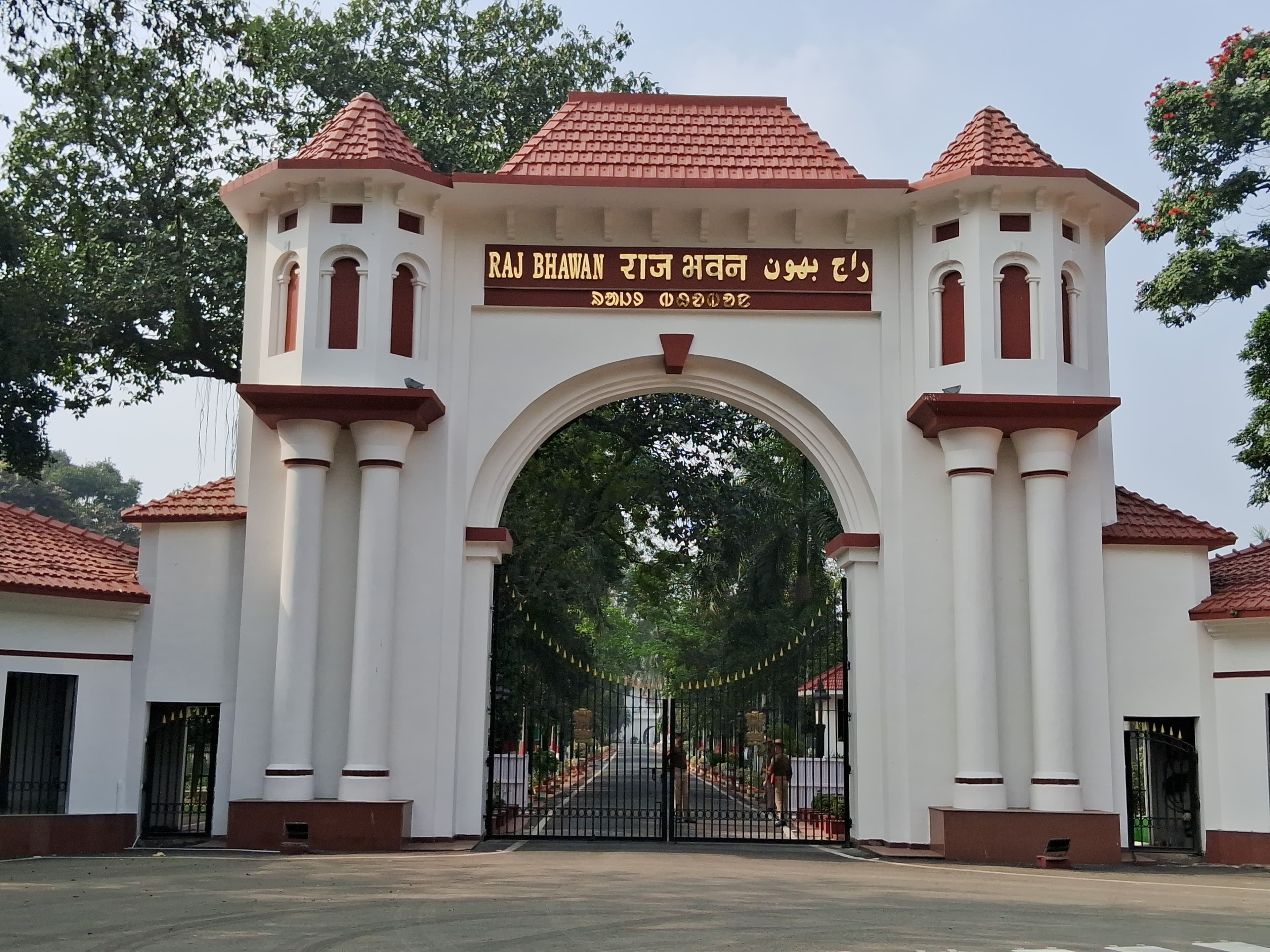 झारखंड में राष्ट्रपति शासन लगाने की साजिश में शामिल बीजेपी हुई नाकामयाब.....