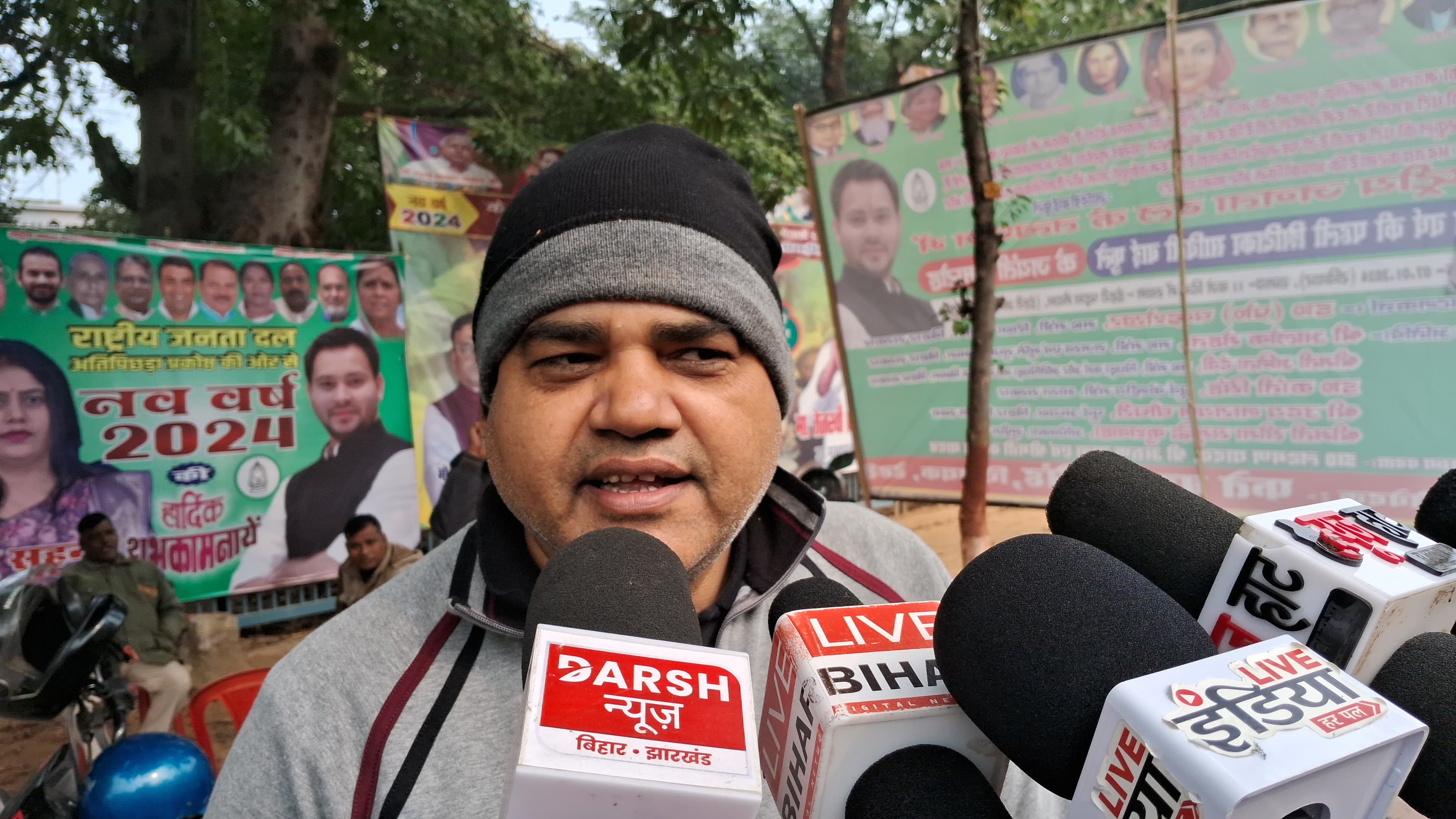 राजद क्यों करने लगी नीतीश की तारीफ