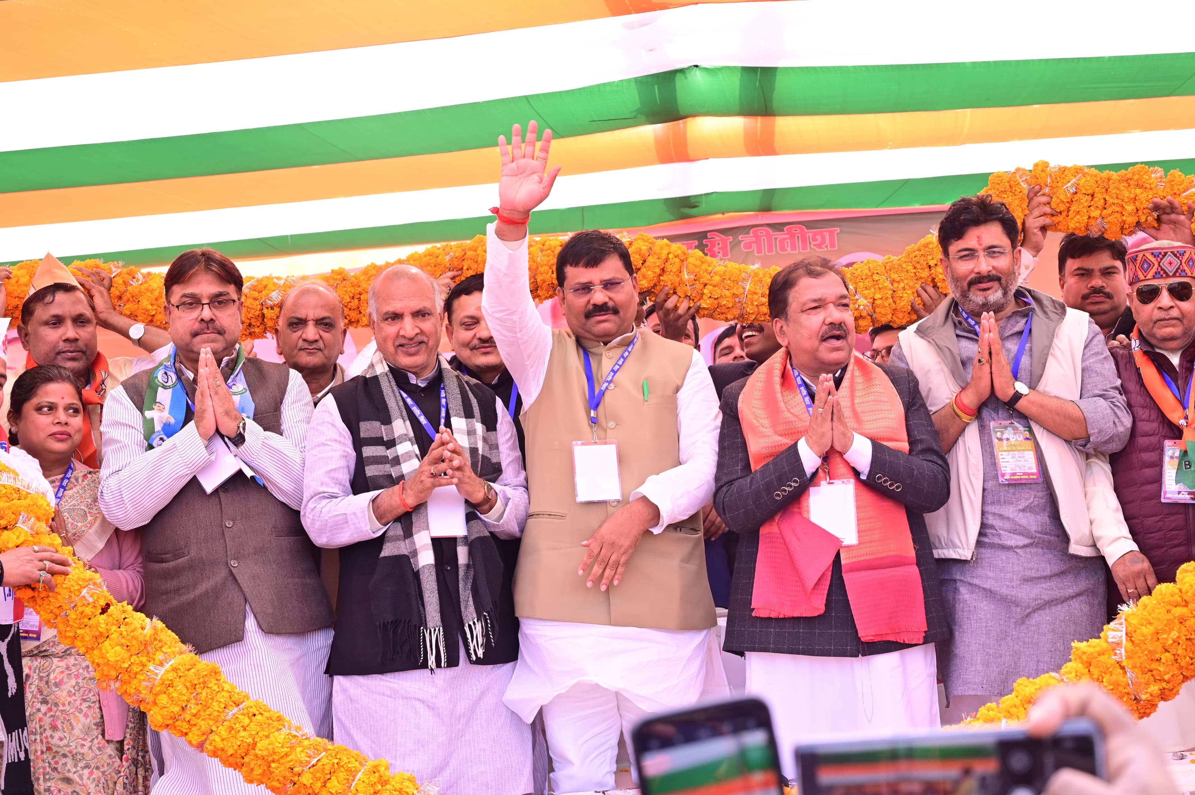 बंद मुट्ठी की तरह एकजुट एनडीए नेता व कार्यकर्ता: उमेश सिंह कुशवाहा