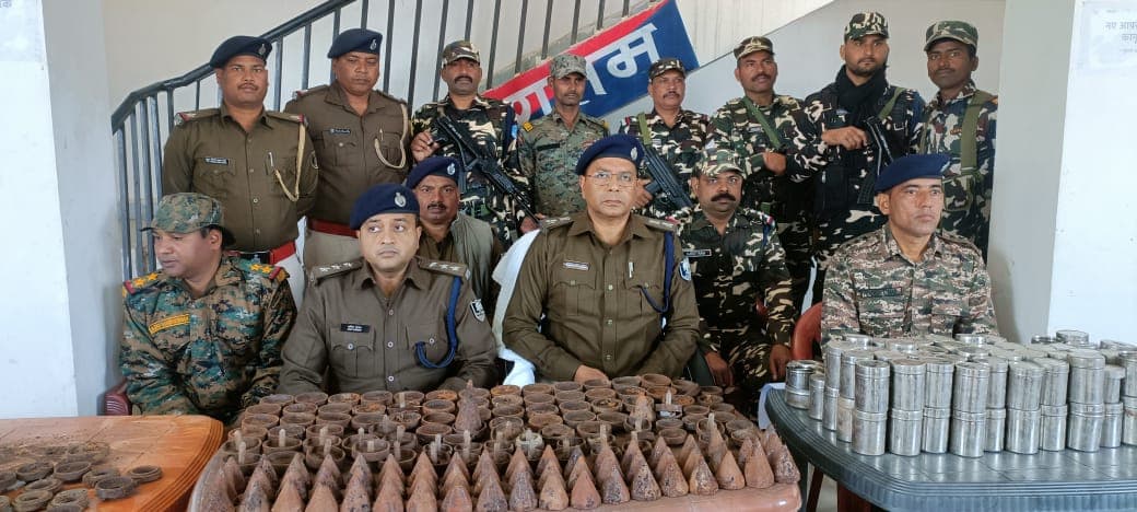 छत्तीसगढ़ की तरह गया में सुरक्षा बलों को उड़ाने की नक्सली साजिश विफल,भारी मात्रा में विस्फोटक बरामद..