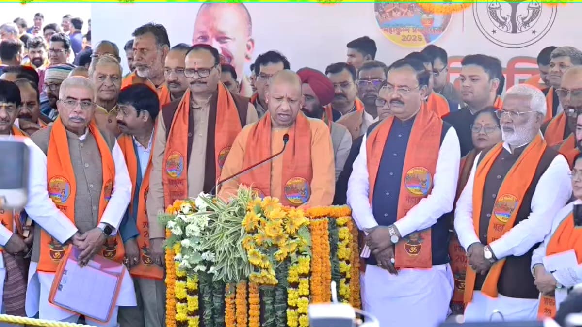 प्रयागराज महाकुंभ में योगी कैबिनेट की ऐतिहासिक बैठक..