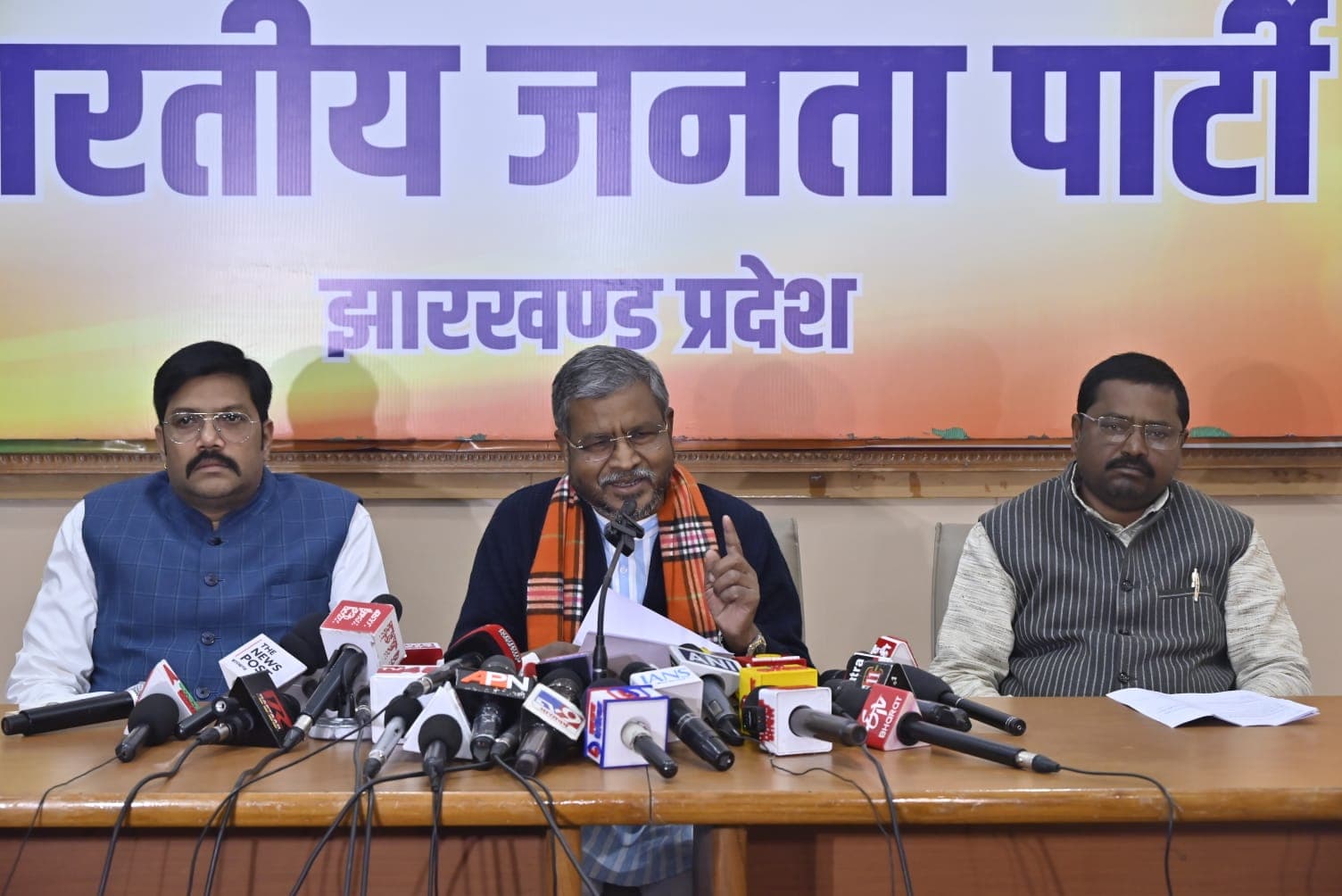 अपने वादे के अनुरूप 3200 रुपए प्रति क्विंटल धान खरीद करे हेमंत सरकार.....बाबूलाल मरांडी...