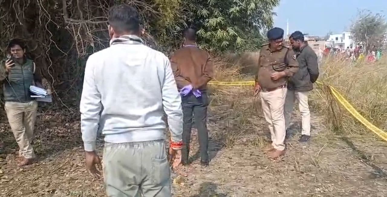 फंदा जमीन को छू रहा था, हाथों पर थे निशान… 19 साल की मौत बनी पहेली