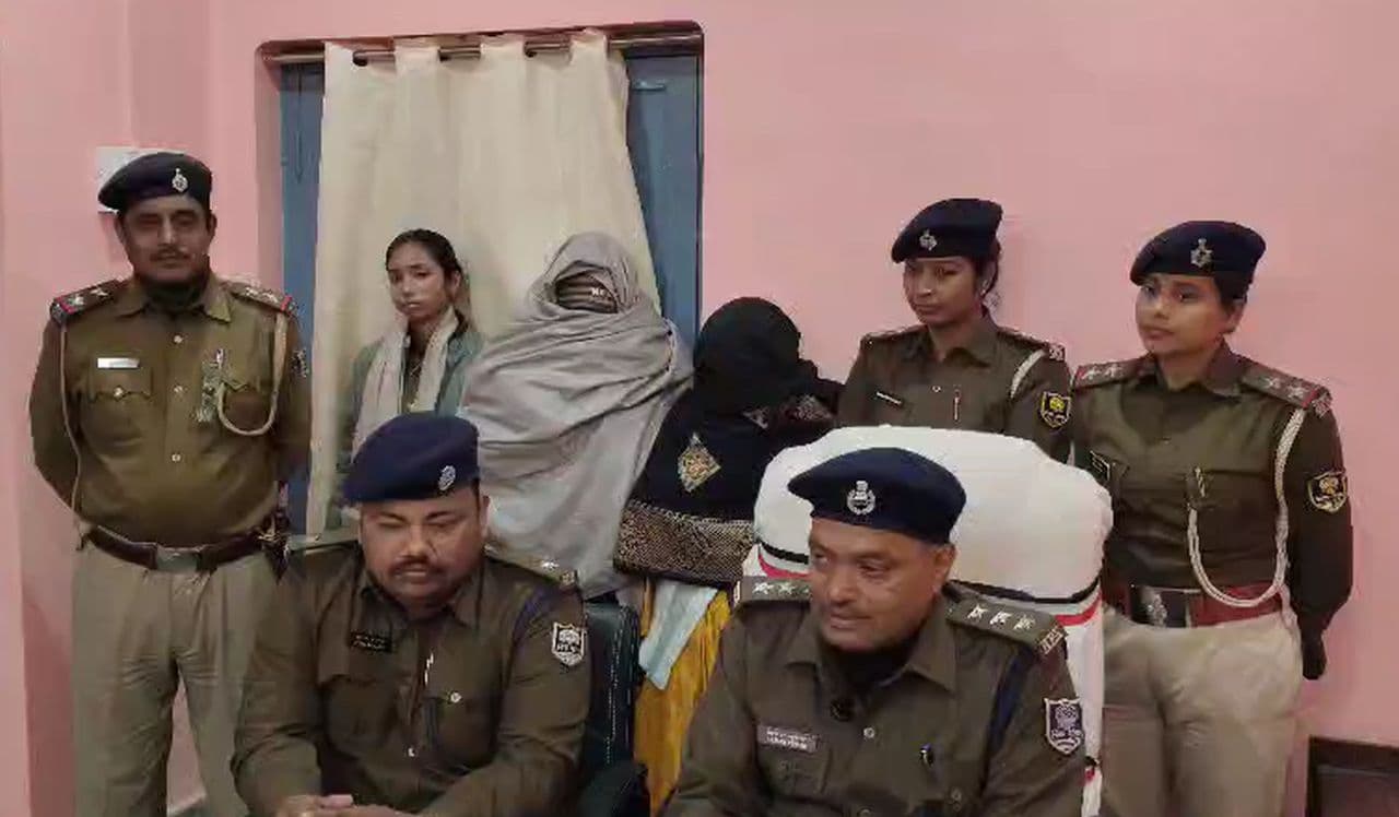 पूर्णिया में बड़ी कारवाई : पकड़े गये हेरोइन के साथ तस्कर