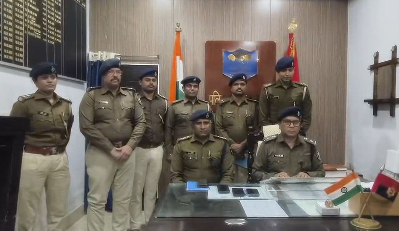 बिहार से बंगाल ले जाई जा रहीं तीन मासूम बच्चियां… लेकिन रास्ते में हुआ कुछ ऐसा, जिससे खुल गया मानव तस्करी का बड़ा राज