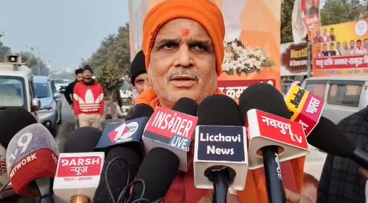 देश में बनना चाहिए सनातन निंदा कानून, भाजपा नेता ने JNU विवाद समेत बांग्लादेश मामले में दिया बड़ा बयान...