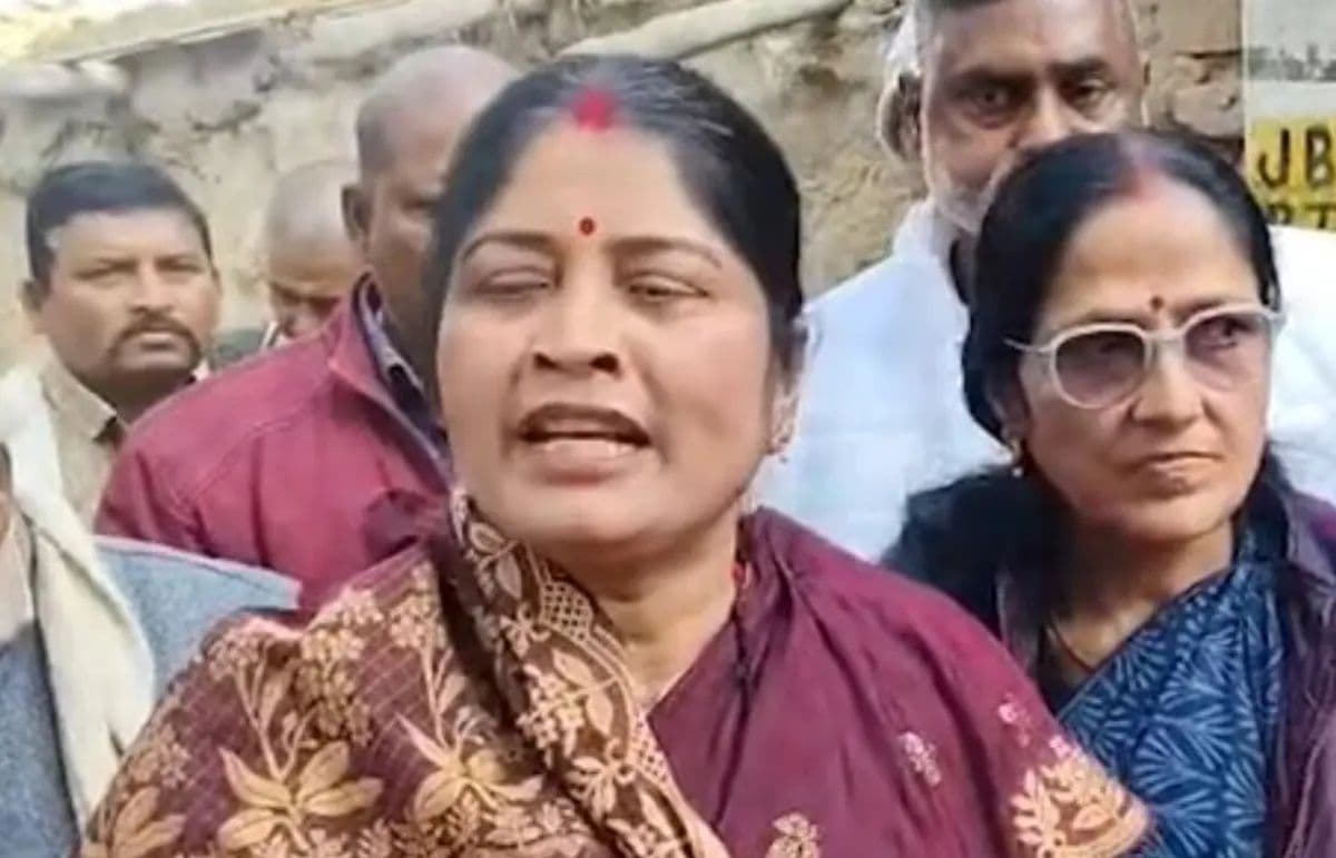 सम्राट के बुलडोजर का तेल खत्म हो गया तो हॉस्टल को हम गिरा देंगे, ब्रह्मेश्वर मुखिया की बेटी ने सरकार को दिया अल्टीमेटम