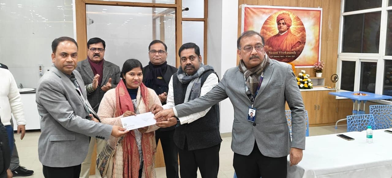 उठो, जागो और लक्ष्य प्राप्ति तक निरंतर आगे बढ़ो, SBI ऑफिसर्स एसोसिएशन ने मनाई स्वामी विवेकानंद की जयंती...