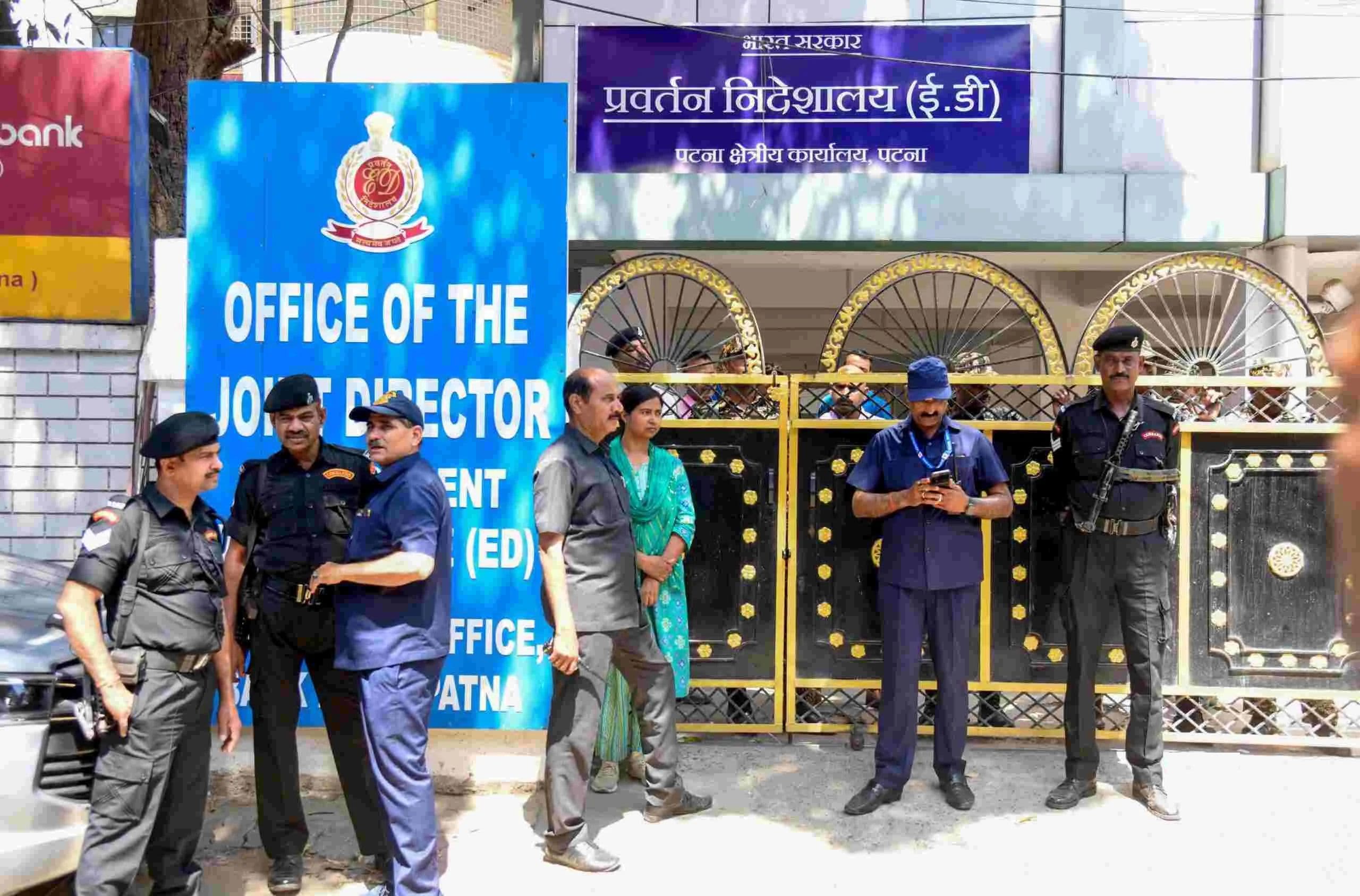 बिहार में ED की बड़ी कार्रवाई, भ्रष्ट अधिकारी की पौने तीन करोड़ की संपत्ति की जब्त...