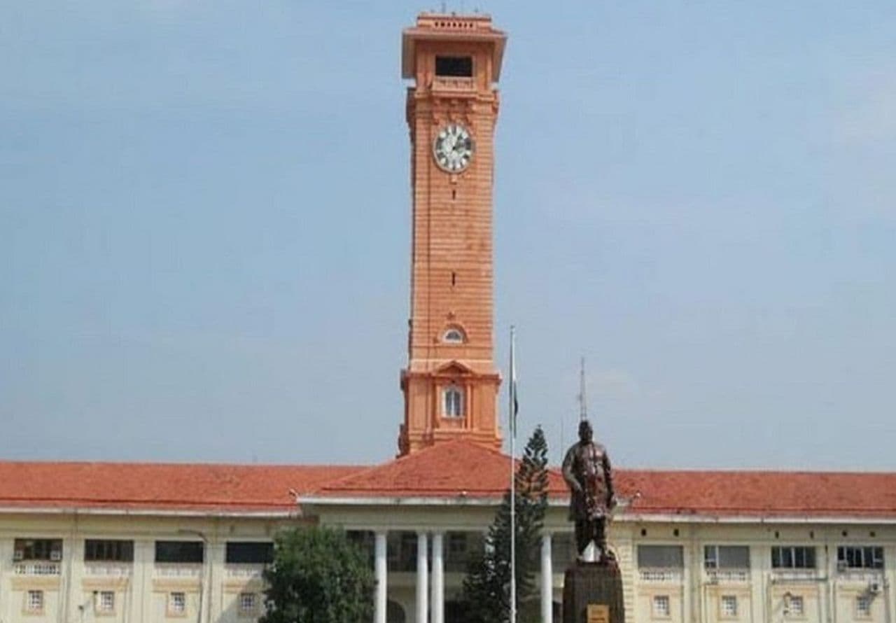 बिहार में एक बार फिर कई IAS किये गए इधर से उधर, पदस्थापन की प्रतीक्षा कर रही...