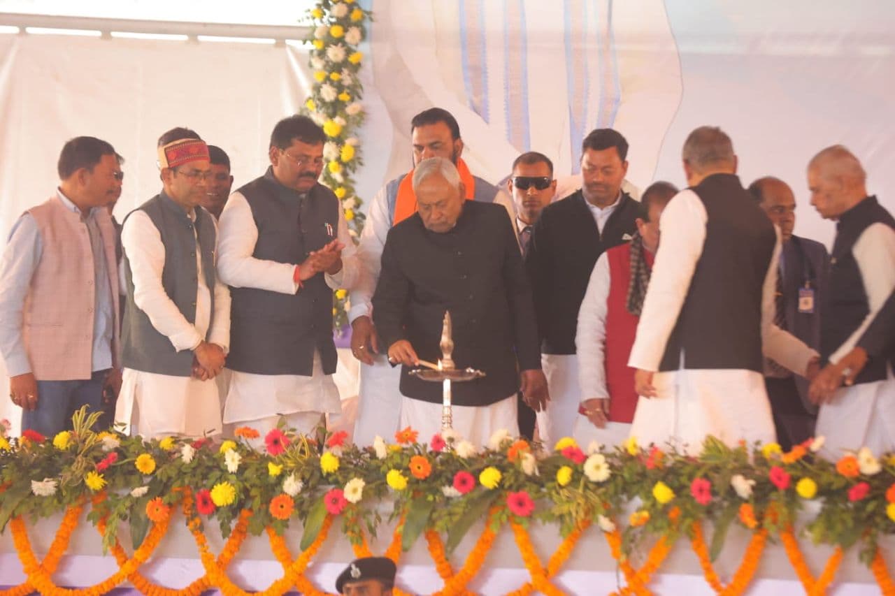 वैशाली में समृद्धि यात्रा: महिलाओं के लिए रोजगार और नए इंडस्ट्रियल एरिया की घोषणा