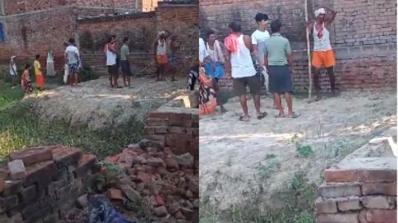 दो पक्ष के लोगों के बीच जमकर चली लाठियां, पूरी घटना कैमरे में कैद