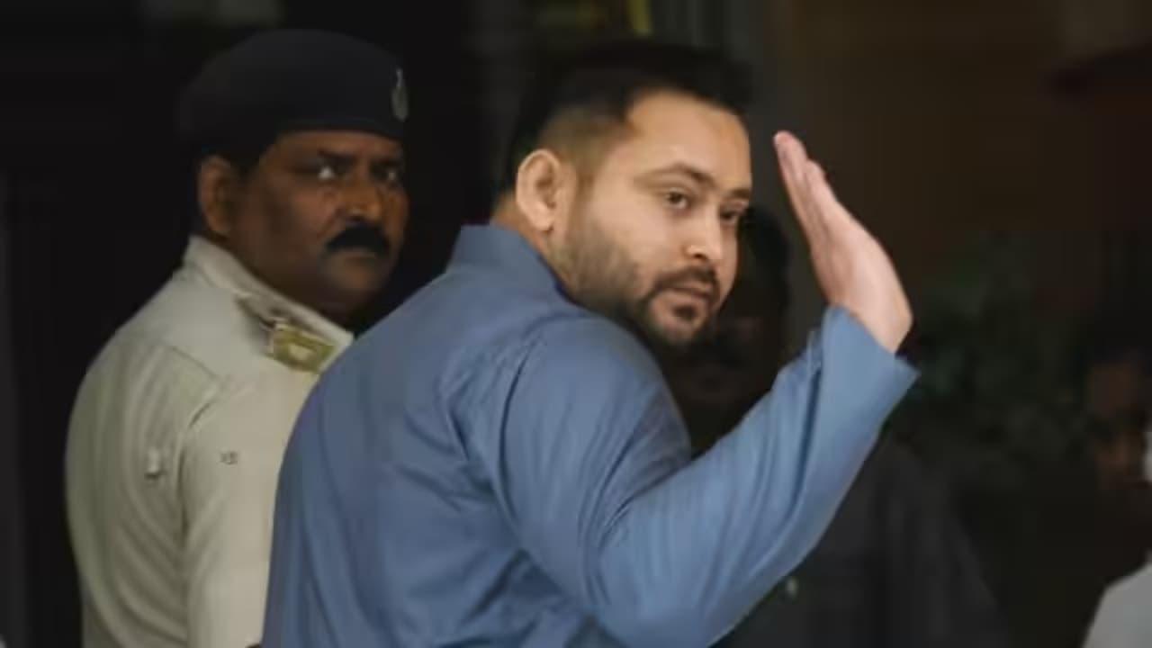 Land For Job Case : तेजस्वी यादव का चार्जशीट में नाम आने के बाद क्या होगा कोर्ट का फैसला ? सबकी टिकी निगाहें