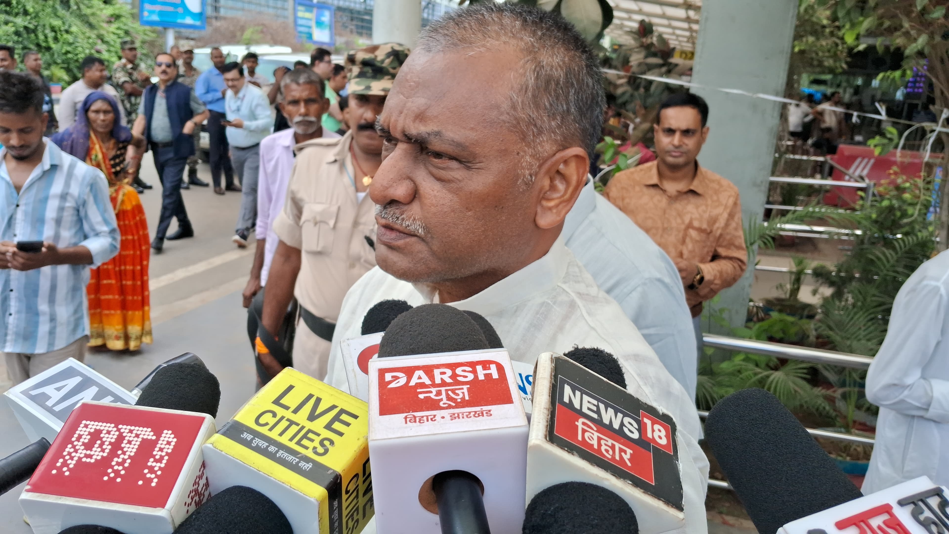 अखिलेश सिंह का बयान