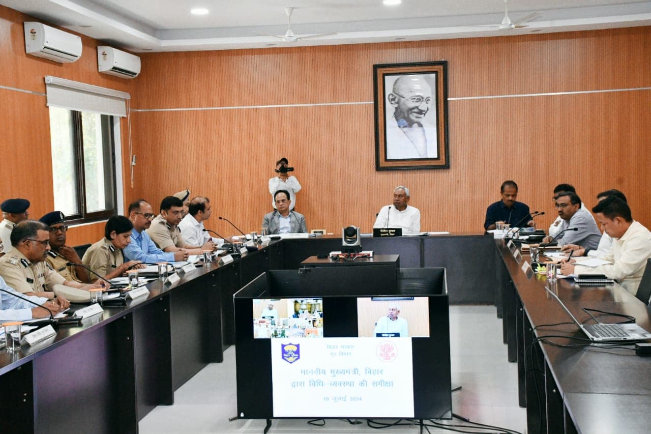 क्राइम कंट्रोल को लेकर CM नीतीश ने दिए सख्त निर्देश..