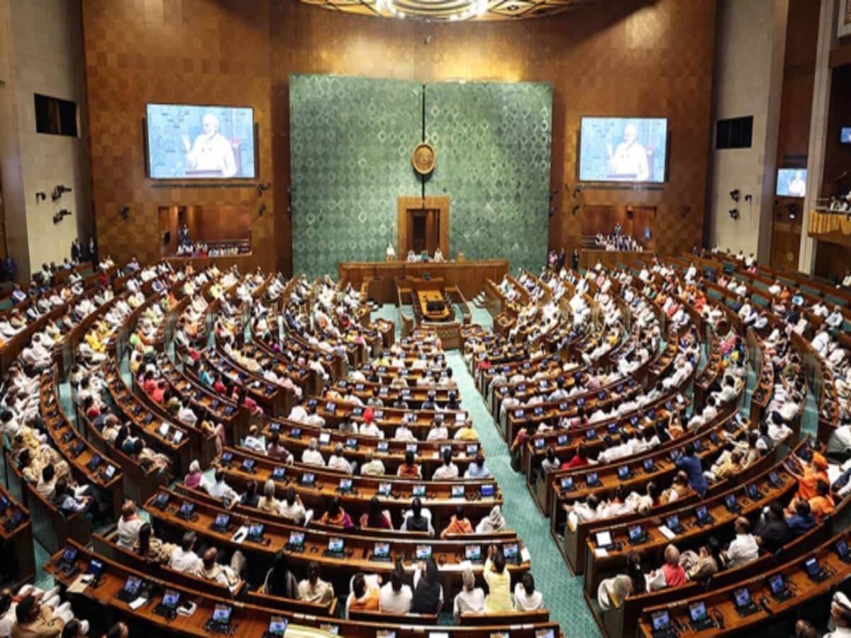 संसद सत्र से पहले सर्वदलीय बैठक में NEET और डिप्टी स्पीकर समेत कई मुद्दा उठा..