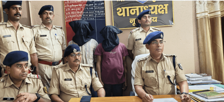 विस. चुनाव 2025 से पहले नालंदा में करोड़ों की विदेशी शराब के साथ दो तस्कर गिरफ्तार