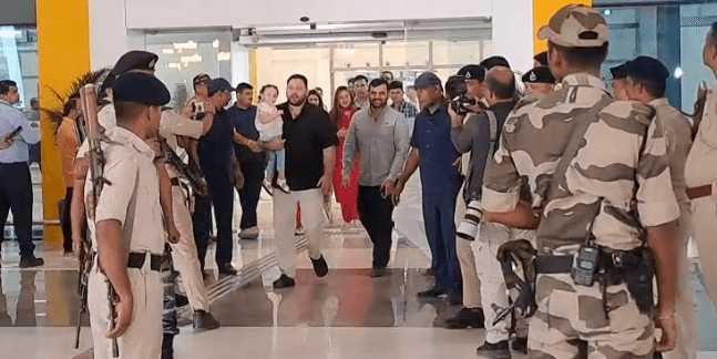 तेजस्वी यादव की पत्नी राजश्री पहली बार बेटा ईराज को लेकर पटना पहुंची... देखें PHOTO...