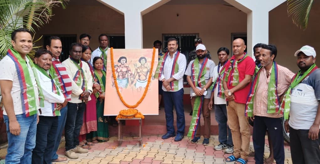 आजसू पार्टी ने राज्यभर में मनाया हूल दिवस, वीर शहीदों को किया गया नमन...