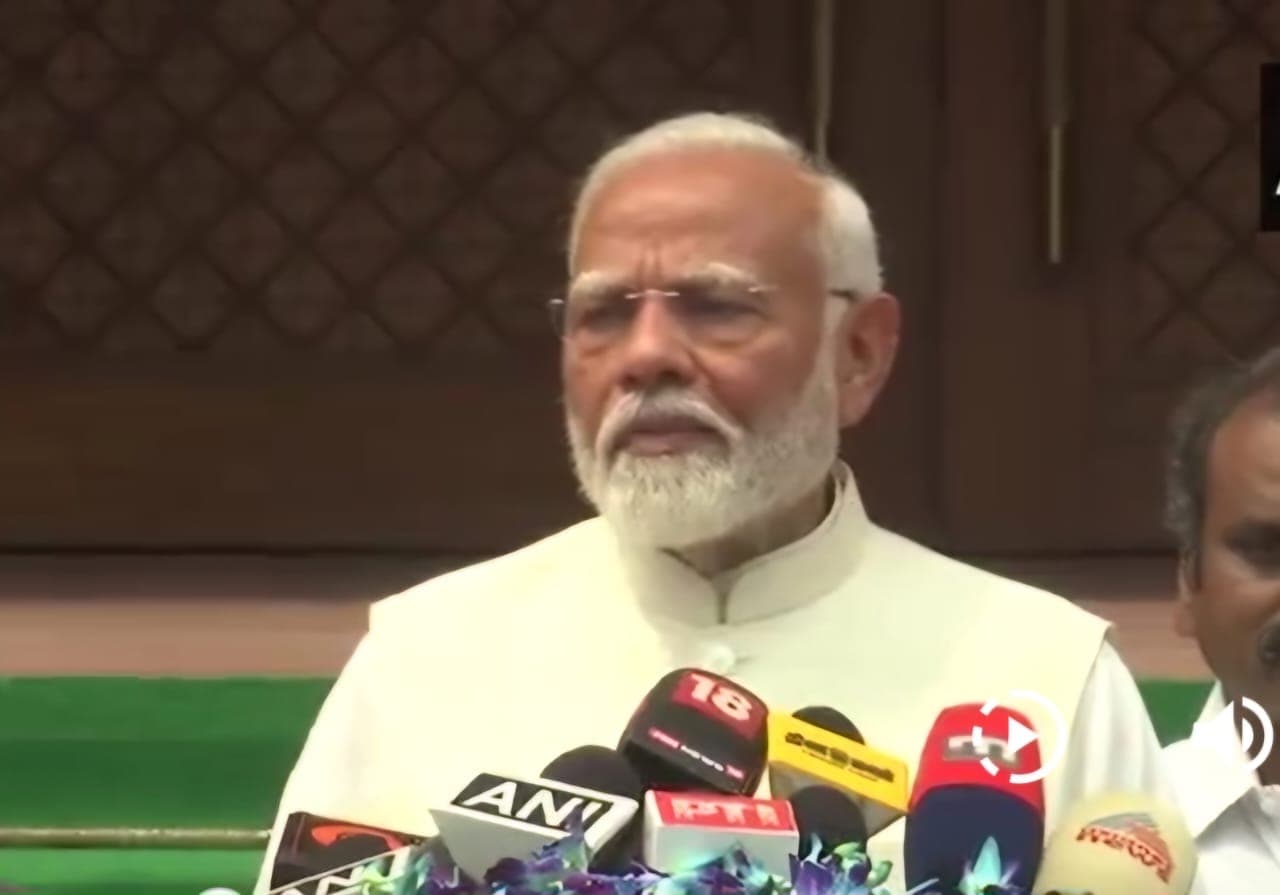 लोकसभा सत्र शुरू होने से पहले पीएम मोदी ने आपातकाल को किया याद, देश को अच्छे विपक्ष की जरूर बताई..