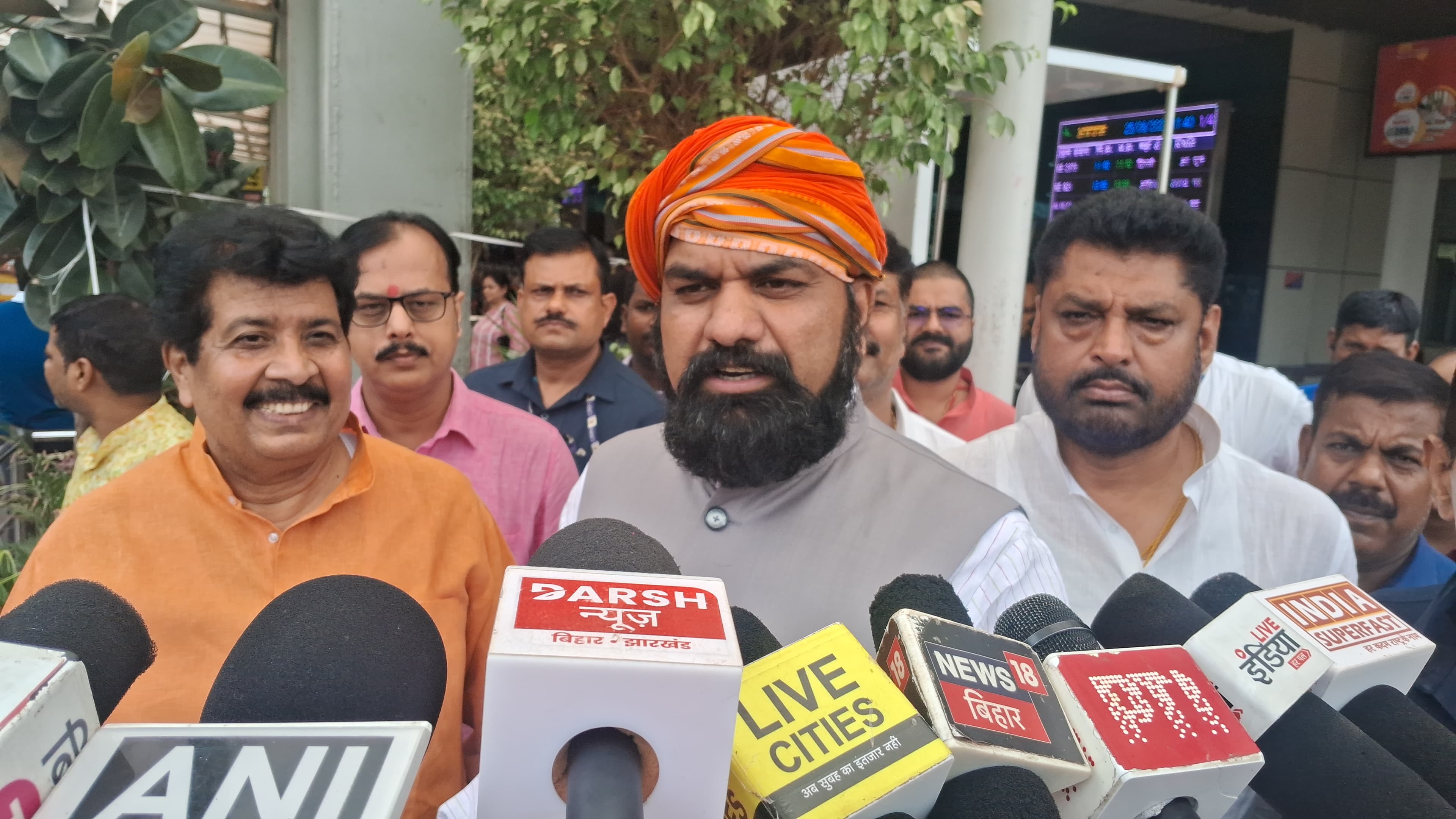 लोक सभा में विपक्ष के द्वारा स्पीकर पद उम्मीद उतारने पर सम्राट चौधरी का बयान