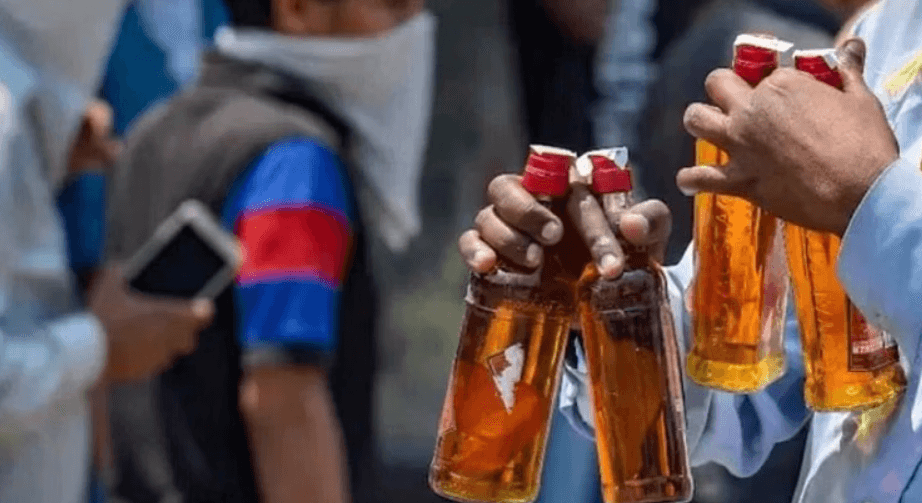 Bihar Sharab : शराब कुरियर के लिए सरकार का बड़ा ऐलान, Courier Boy को देना होगा मात्र 1 लाख रूपये...