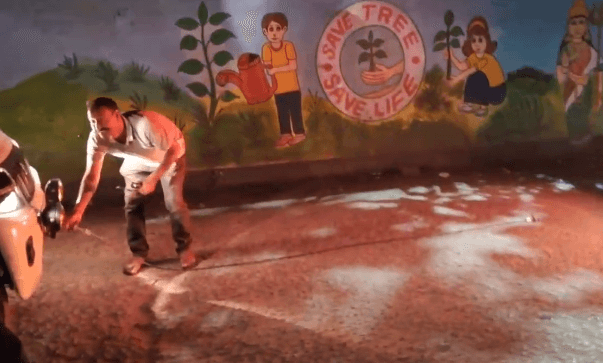 Bihar Police : पुलिस की 112 गाड़ी हुई खराब, रस्सी से खींच कर थाने लाई गई ... उठ रहे सुरक्षा पर सवाल...